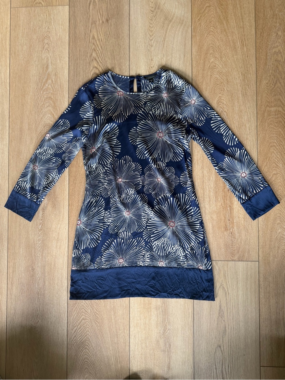 Bebe Silk Floral Shift Dress Blue Long Sleeve Size Small